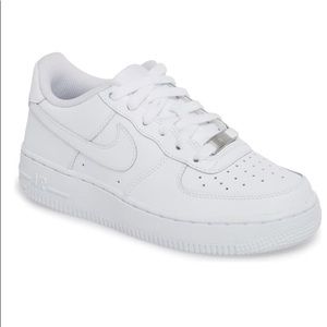 WHITE AIR FORCE 1 (ISO DO NOT BUY)